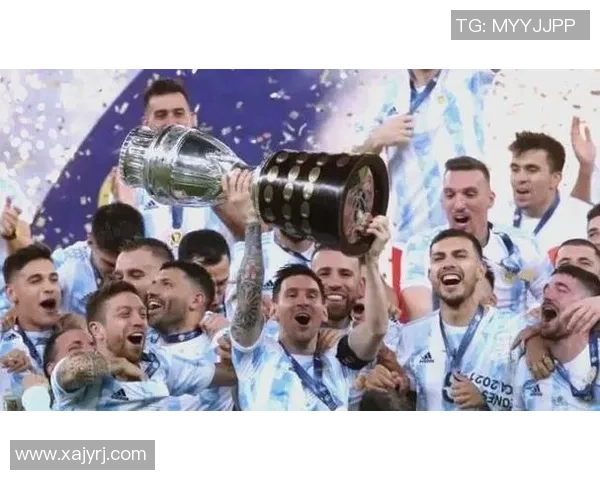 聚焦足球场上7号球星的传奇人生与荣耀时刻