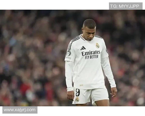 足球界十大最具魅力的球星盘点 英语评论与球迷热议揭秘